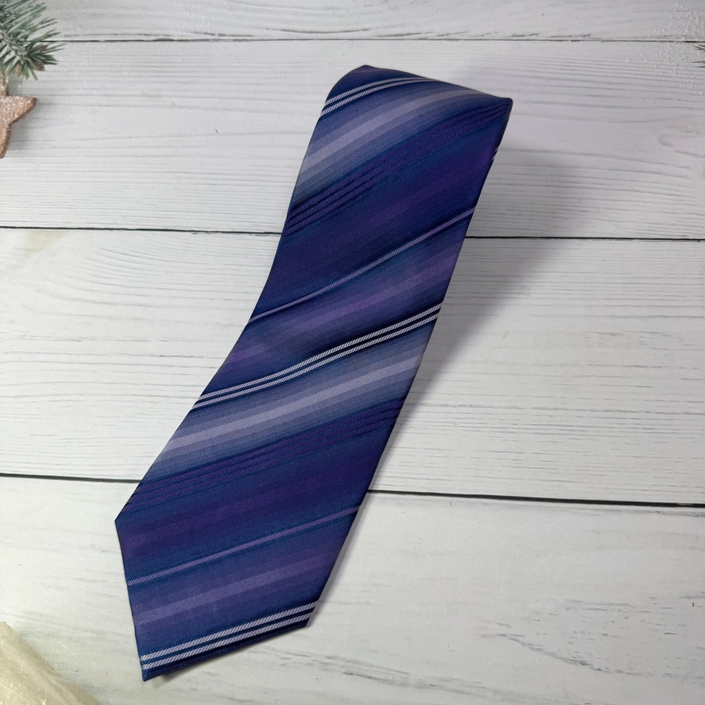 Van Heusen Necktie Mens OS Purple Blue Striped Silk Stain Resistant Classic Tie